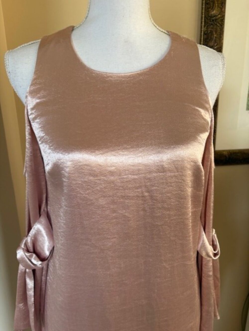 NWT RACHEL ROY VELVETY COLD SHOULDER DRESS - Picture 2 of 10
